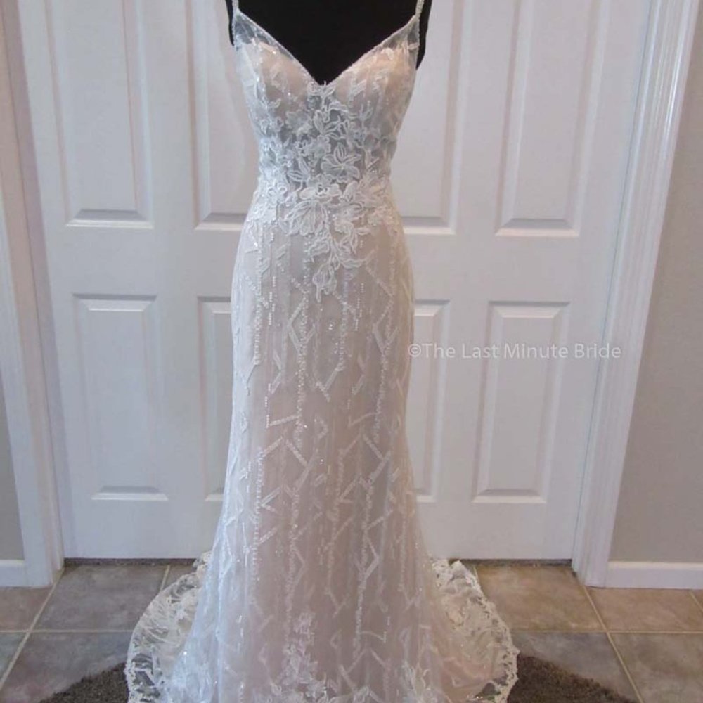 Kitty Chen Jordyn H1892